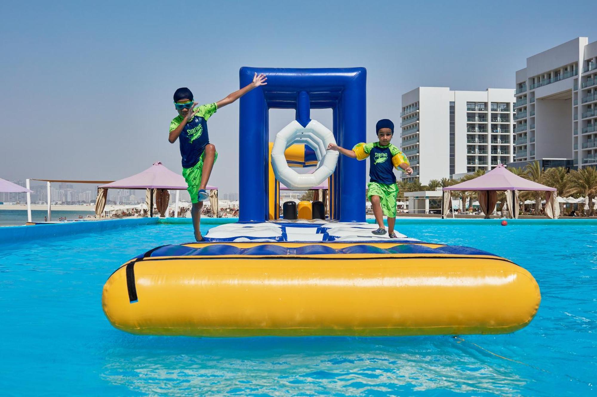 Centara Mirage Beach Resort دبي المظهر الخارجي الصورة
